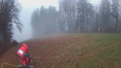 Prostřední část sjezdovky a snowpark