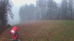 Prostřední část sjezdovky a snowpark