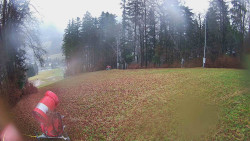 Prostřední část sjezdovky a snowpark