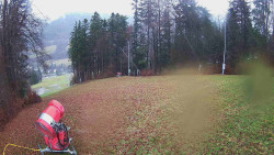 Prostřední část sjezdovky a snowpark