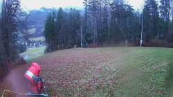 Prostřední část sjezdovky a snowpark