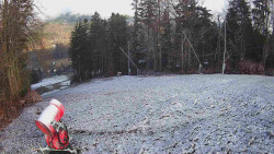 Prostřední část sjezdovky a snowpark