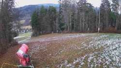 Prostřední část sjezdovky a snowpark