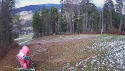Prostřední část sjezdovky a snowpark