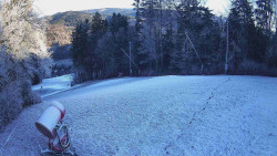 Prostřední část sjezdovky a snowpark