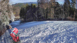 Prostřední část sjezdovky a snowpark