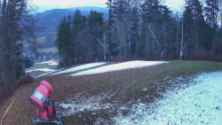 Prostřední část sjezdovky a snowpark