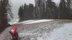 Prostřední část sjezdovky a snowpark