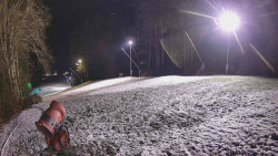 Prostřední část sjezdovky a snowpark