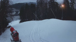 Prostřední část sjezdovky a snowpark
