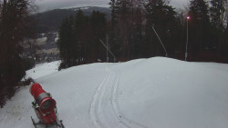 Prostřední část sjezdovky a snowpark
