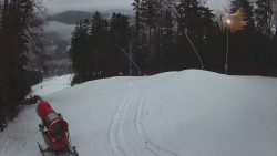 Prostřední část sjezdovky a snowpark