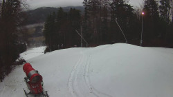 Prostřední část sjezdovky a snowpark
