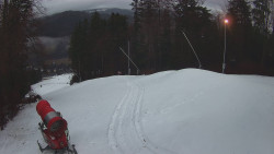 Prostřední část sjezdovky a snowpark