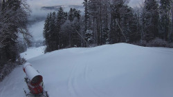 Prostřední část sjezdovky a snowpark