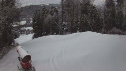 Prostřední část sjezdovky a snowpark