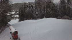 Prostřední část sjezdovky a snowpark