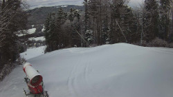 Prostřední část sjezdovky a snowpark