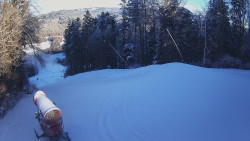 Prostřední část sjezdovky a snowpark