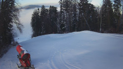 Prostřední část sjezdovky a snowpark