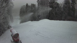 Prostřední část sjezdovky a snowpark