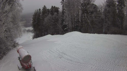 Prostřední část sjezdovky a snowpark