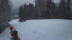 Prostřední část sjezdovky a snowpark