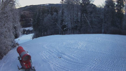 Prostřední část sjezdovky a snowpark