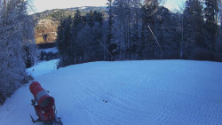Prostřední část sjezdovky a snowpark