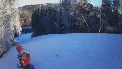 Prostřední část sjezdovky a snowpark