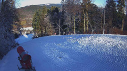 Prostřední část sjezdovky a snowpark