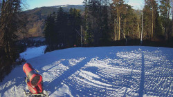 Prostřední část sjezdovky a snowpark