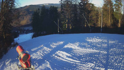 Prostřední část sjezdovky a snowpark