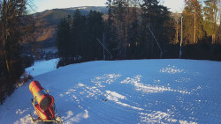 Prostřední část sjezdovky a snowpark