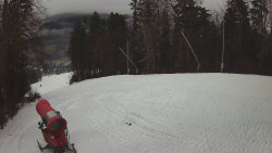 Prostřední část sjezdovky a snowpark