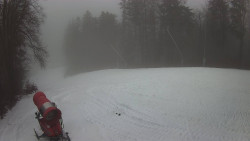 Prostřední část sjezdovky a snowpark