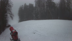 Prostřední část sjezdovky a snowpark