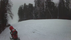 Prostřední část sjezdovky a snowpark