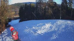 Prostřední část sjezdovky a snowpark