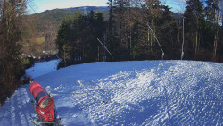 Prostřední část sjezdovky a snowpark