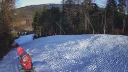 Prostřední část sjezdovky a snowpark