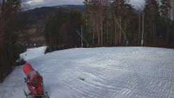 Prostřední část sjezdovky a snowpark