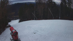 Prostřední část sjezdovky a snowpark