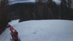 Prostřední část sjezdovky a snowpark