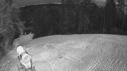 Prostřední část sjezdovky a snowpark