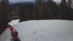 Prostřední část sjezdovky a snowpark