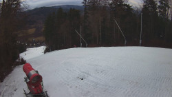 Prostřední část sjezdovky a snowpark