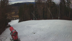 Prostřední část sjezdovky a snowpark