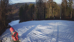 Prostřední část sjezdovky a snowpark