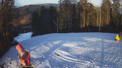 Prostřední část sjezdovky a snowpark